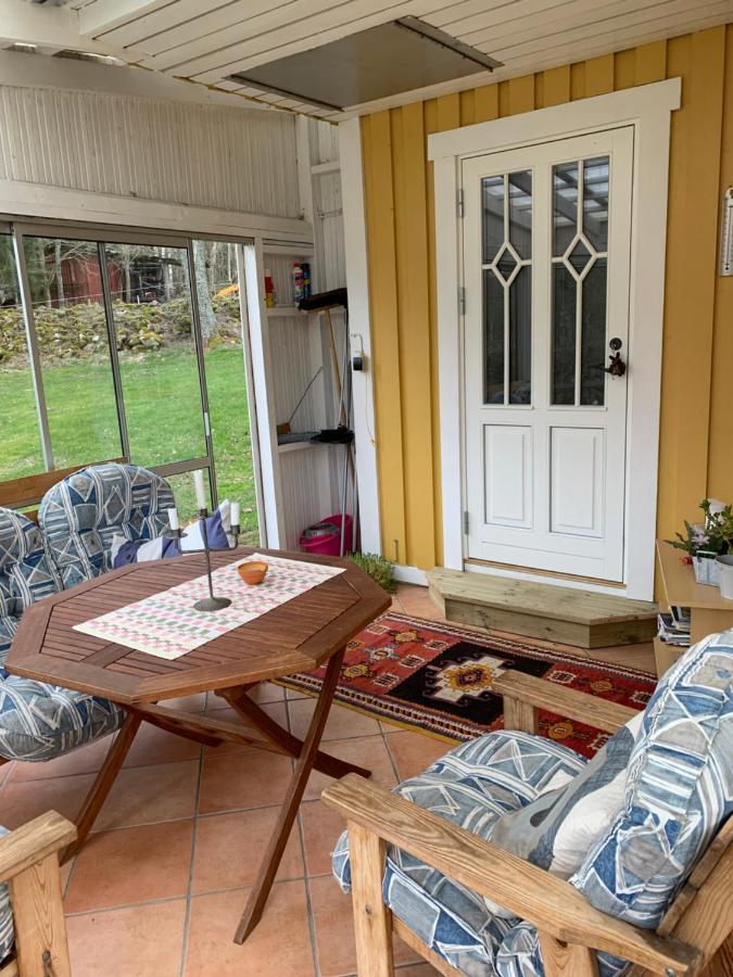 Almagarden Lantlig Miljoe Villa Svangsta Ngoại thất bức ảnh